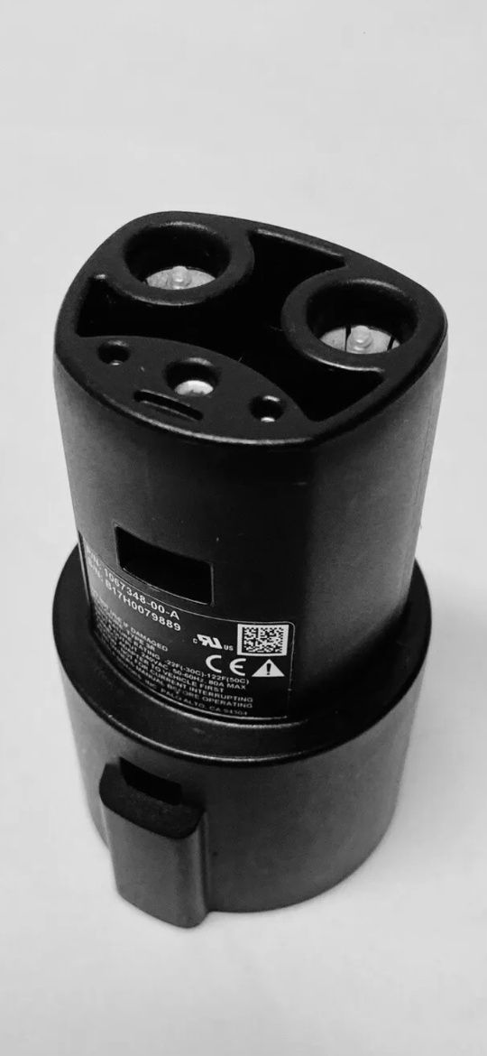 Оригінал Tesla j1772 adapter tsl-02 переходник type1 80A 1067348-00-B