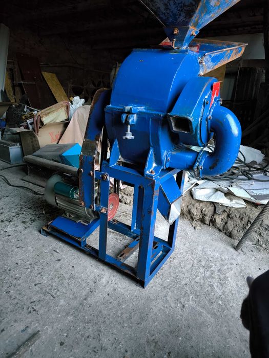 Мельница - кормоизмельчитель