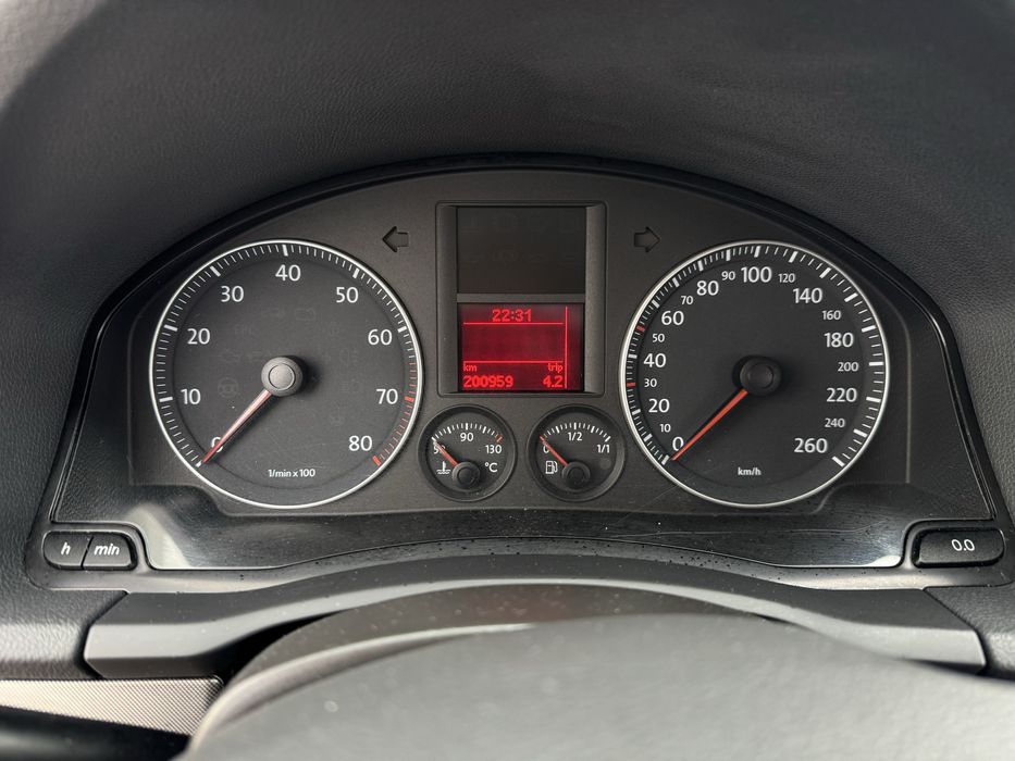 Volkswagen Golf 5 • 2004 рік • АКПП