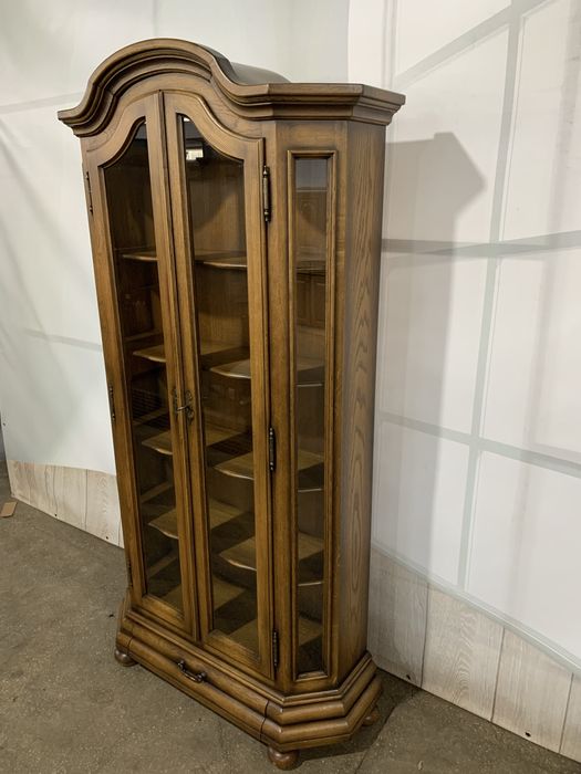 Вітрина, сервант, креденс, стінка, меблі з Європи