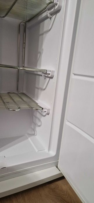 Морозильна камера Snaige