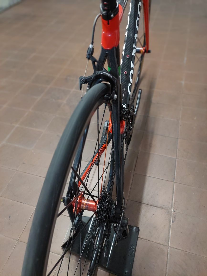 Vendo bicicleta COLNAGO C60