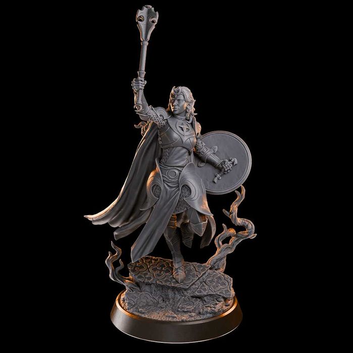 Figurka Wojowniczki – 32 mm wysokości