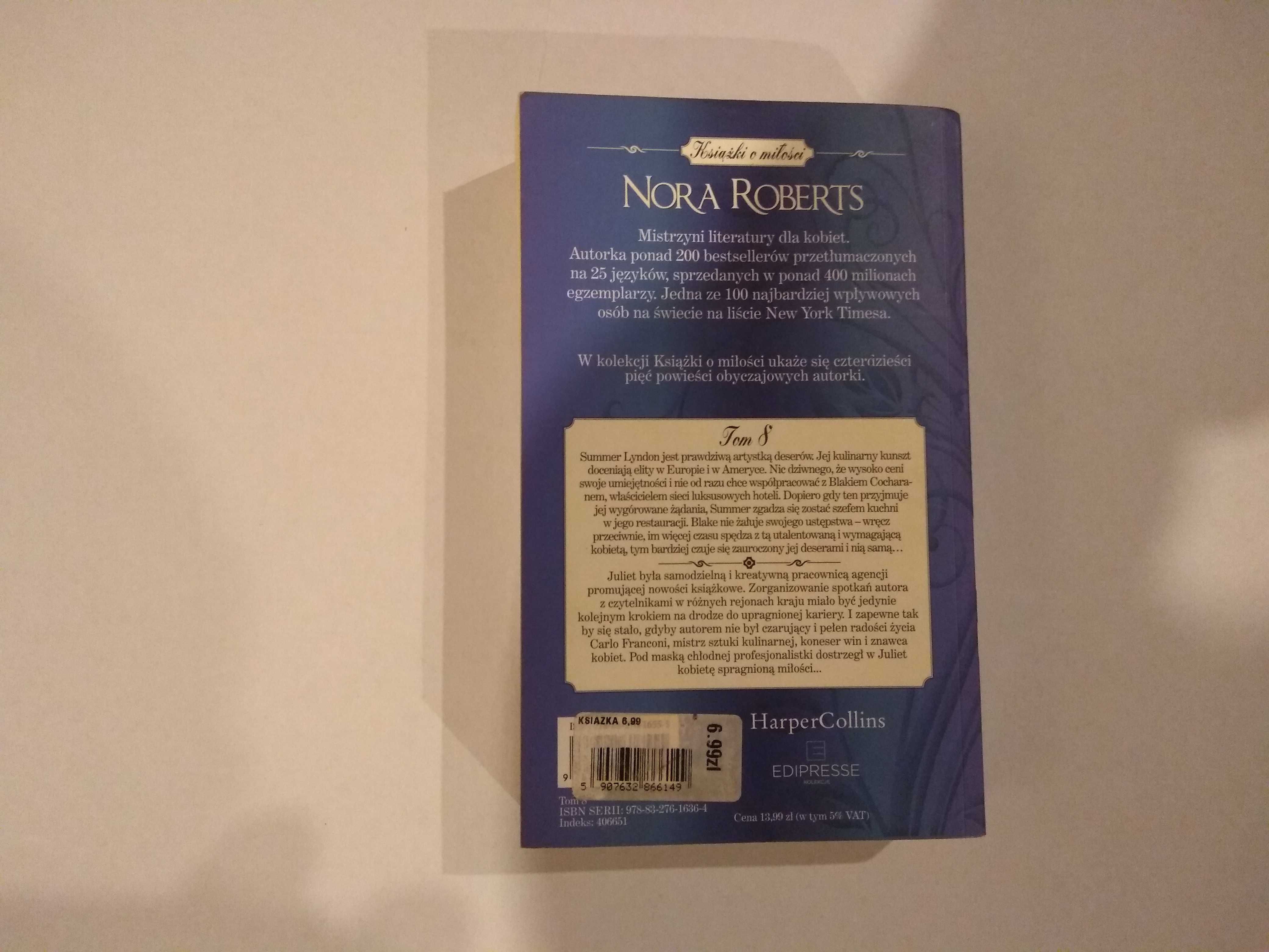 Dobra zmiana - Stolik dla dwojga Nora Roberts