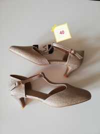 Buty damskie rozm. 40