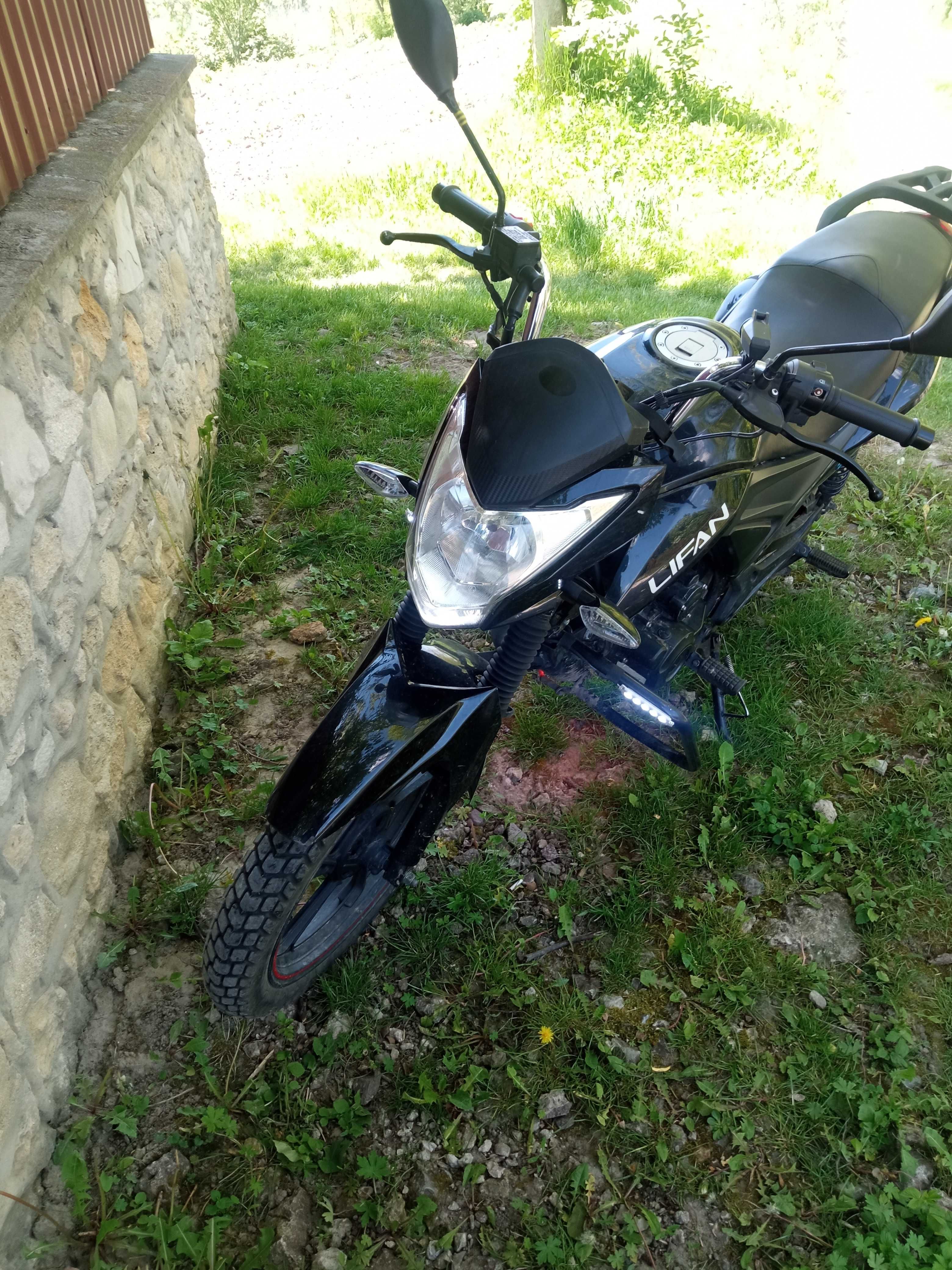 Продам lifan citir 200