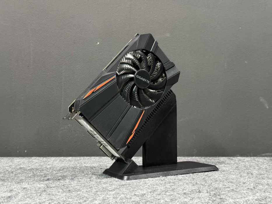 Gigabyte GTX 1050 2GB GV-N1050D5-2GD | Бюджетне рішення