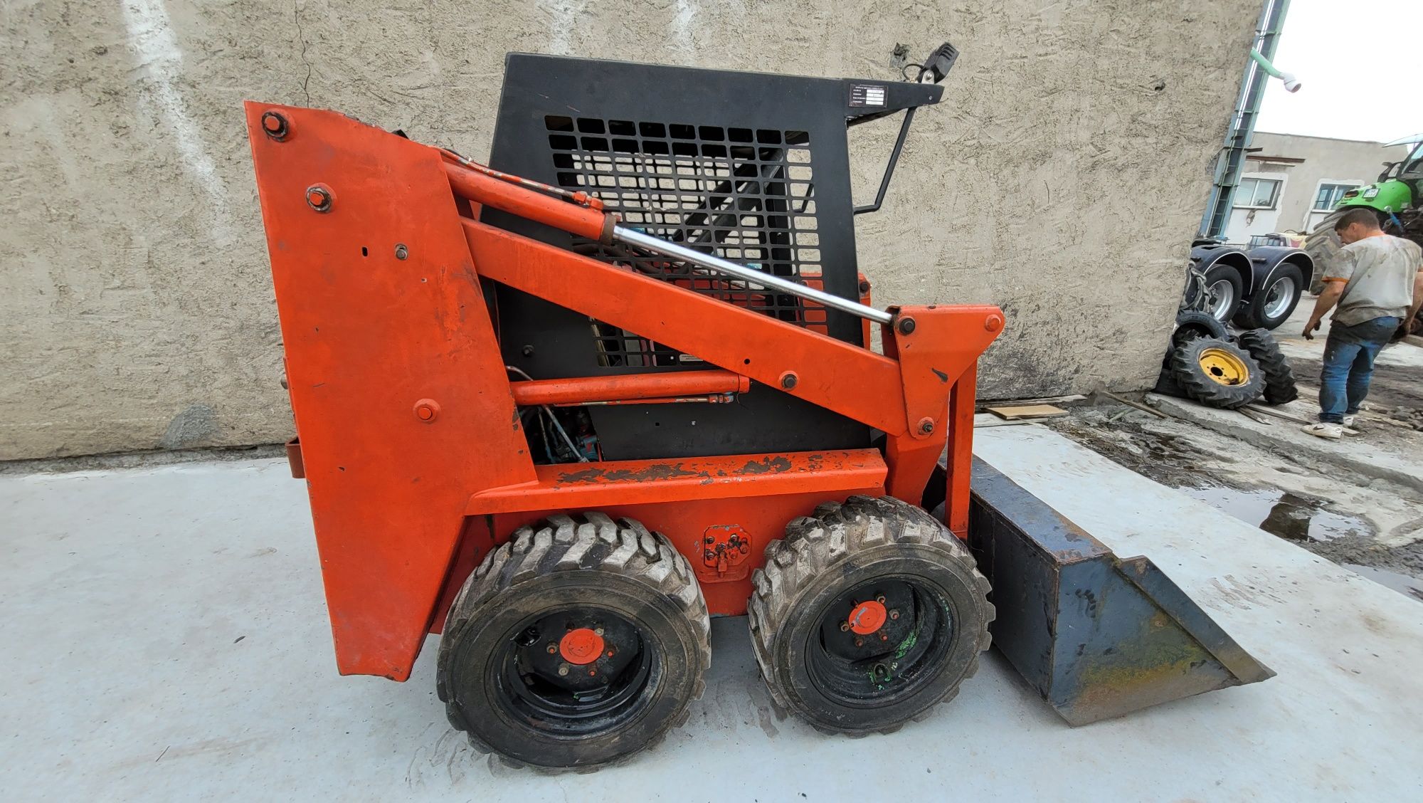 Miniładowarka gehl 4610 bobcat