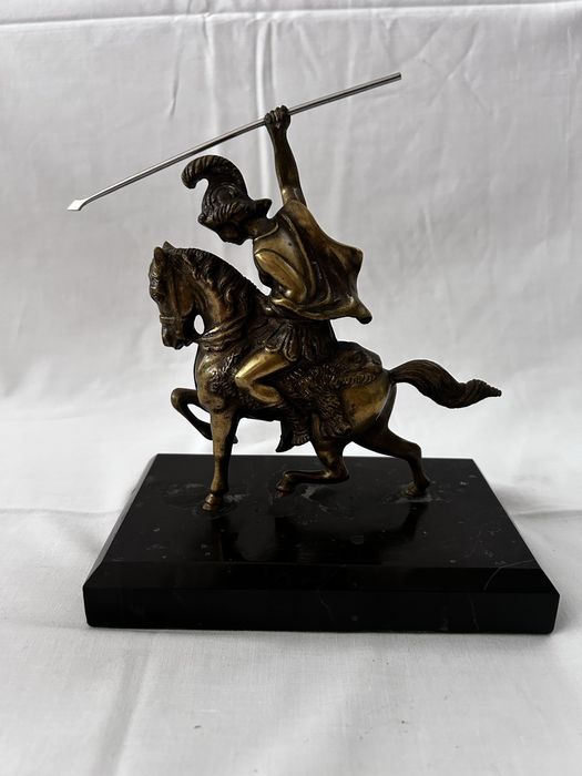 Estátua de Joana d’Arc a Cavalo - Réplica da Escultura de Emmanuel Fré