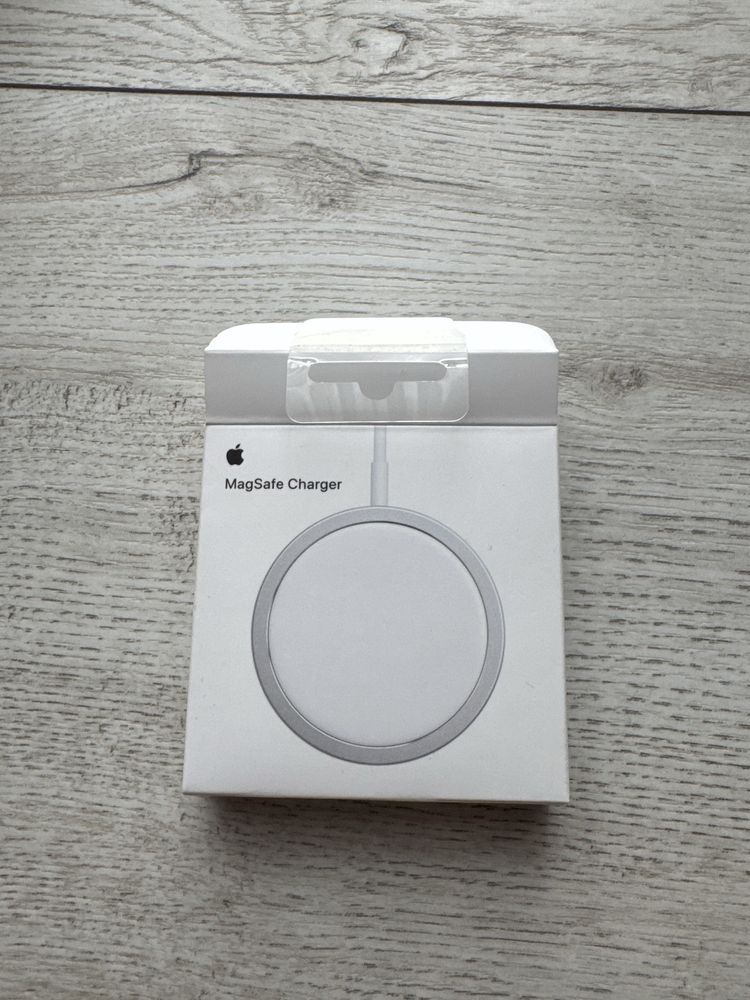 Зарядний пристрій MagSafe charge Apple 15 W