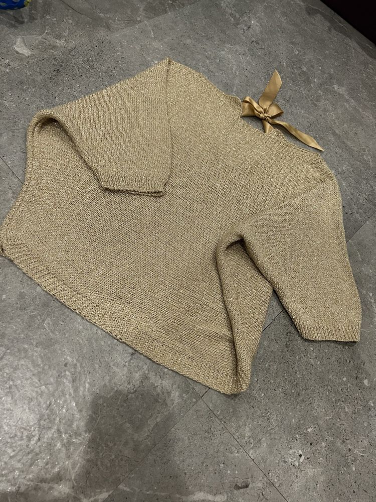 Piekny wloski sweter M 38 z wiązaniem z tyłu sweterek dzianinowy