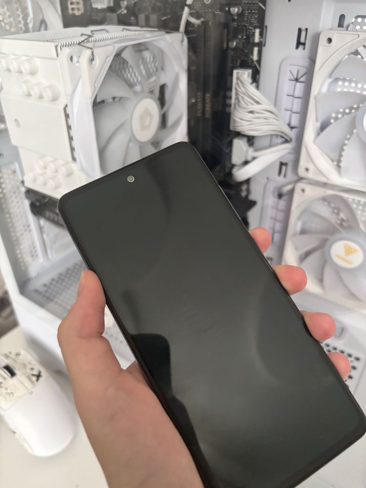 Samsung Galaxy A72 6/128GB — стан майже ідеальний