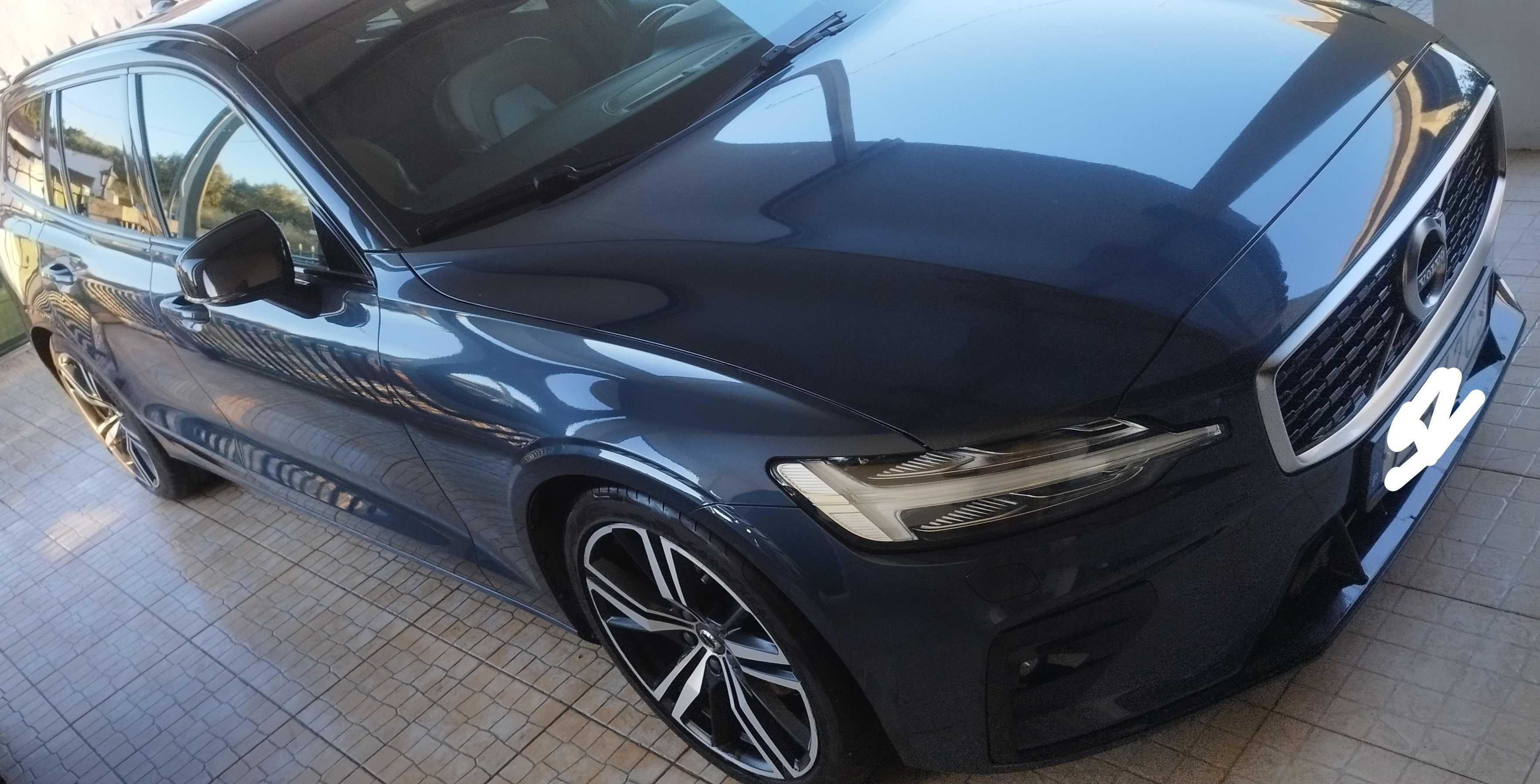 Volvo V60 D4 R design 2020 nacional