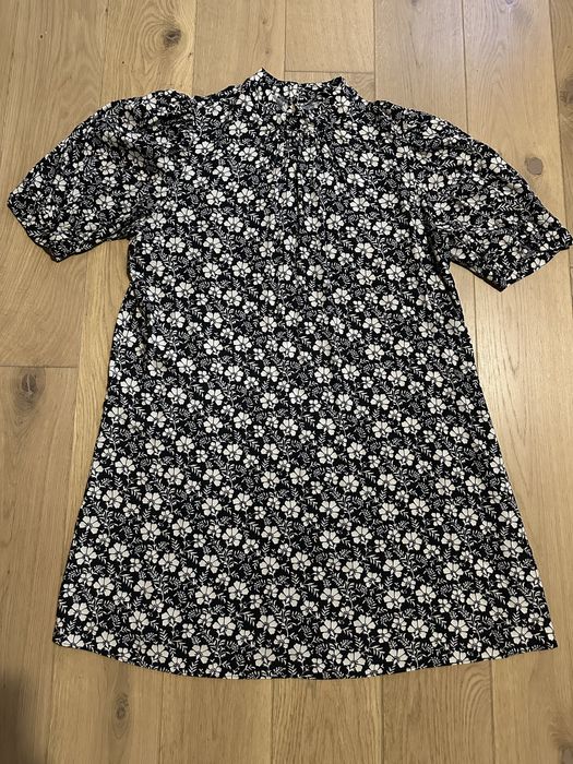 Letnia sukienka z wiskozy