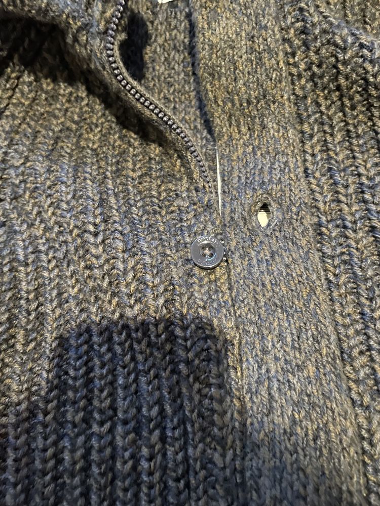Ciepły sweter rozpinany 6-7 lat na zimę