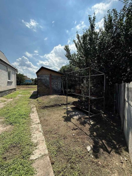 Продаж будинку!!м Узин