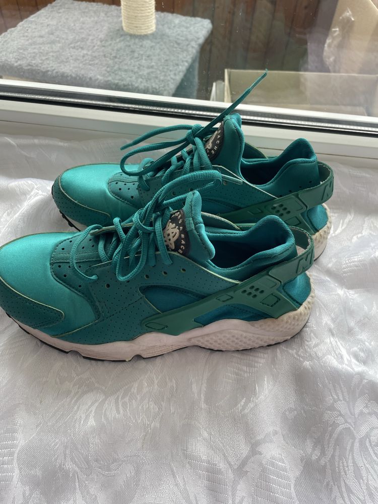 Оригинальные кроссовки NIKE AIR HUARACHE RUN TXT