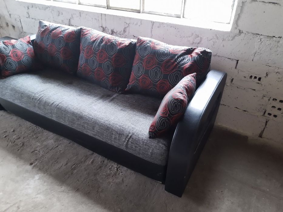 Kanapa z funkcją spania.