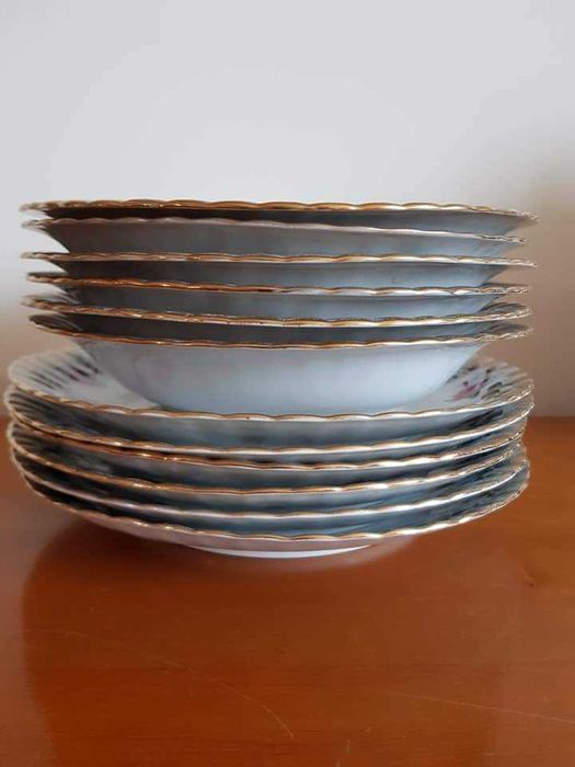 Porcela z fabryki Chodzież, fason Iwona