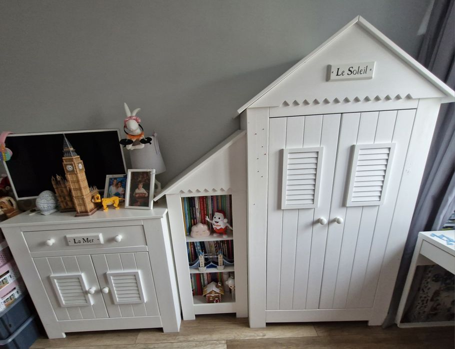 Drewniane meble Pinio