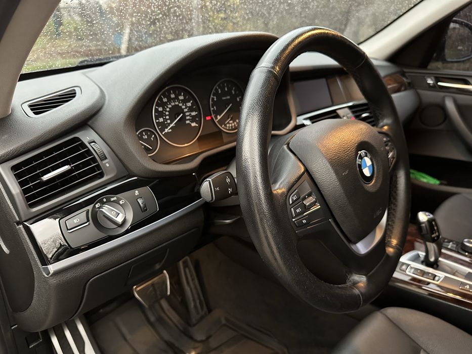 BMW X3 F25 28i xDrive 2014 рік 2.0 бензин