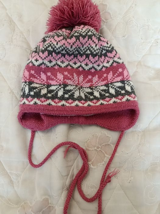 Теплі,зимові шапки,комплекти,рукавиці на дівчинку