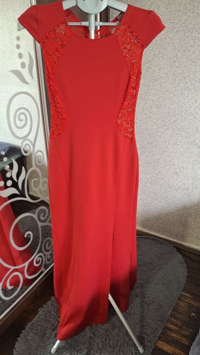 Сукня рибка святкова,вечірня,червоного кольору,