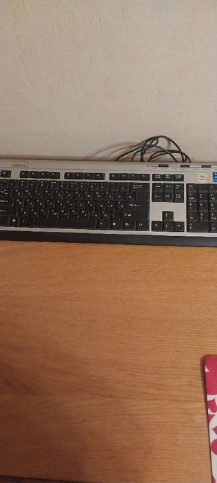 Клавіатура ASUS.