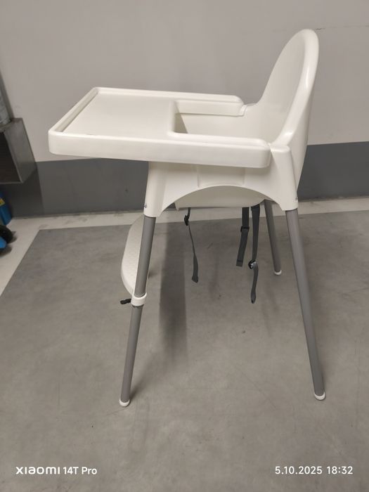 IKEA Antilop z podnóżkiem