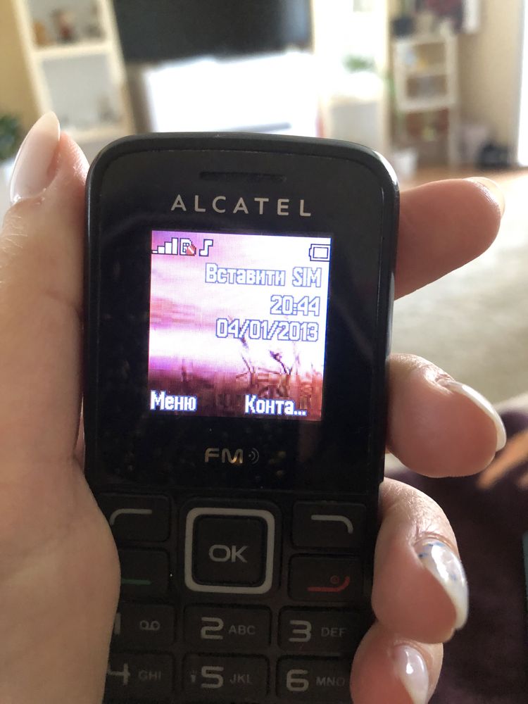 Мобільний телефон alcatel