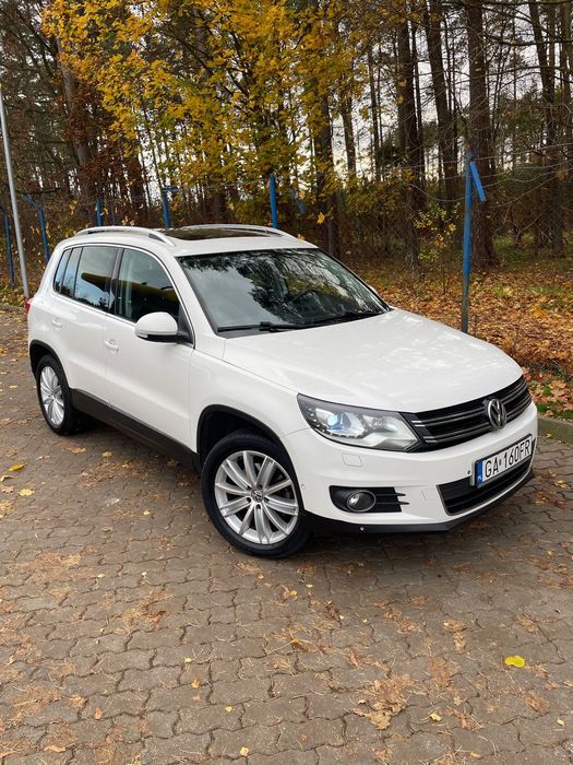 Volkswagen Tiguan 2,0TDI/LIFT/Salon PL/4x4/Panorama/LED/Asys.Parkowania/BT/Alcantara