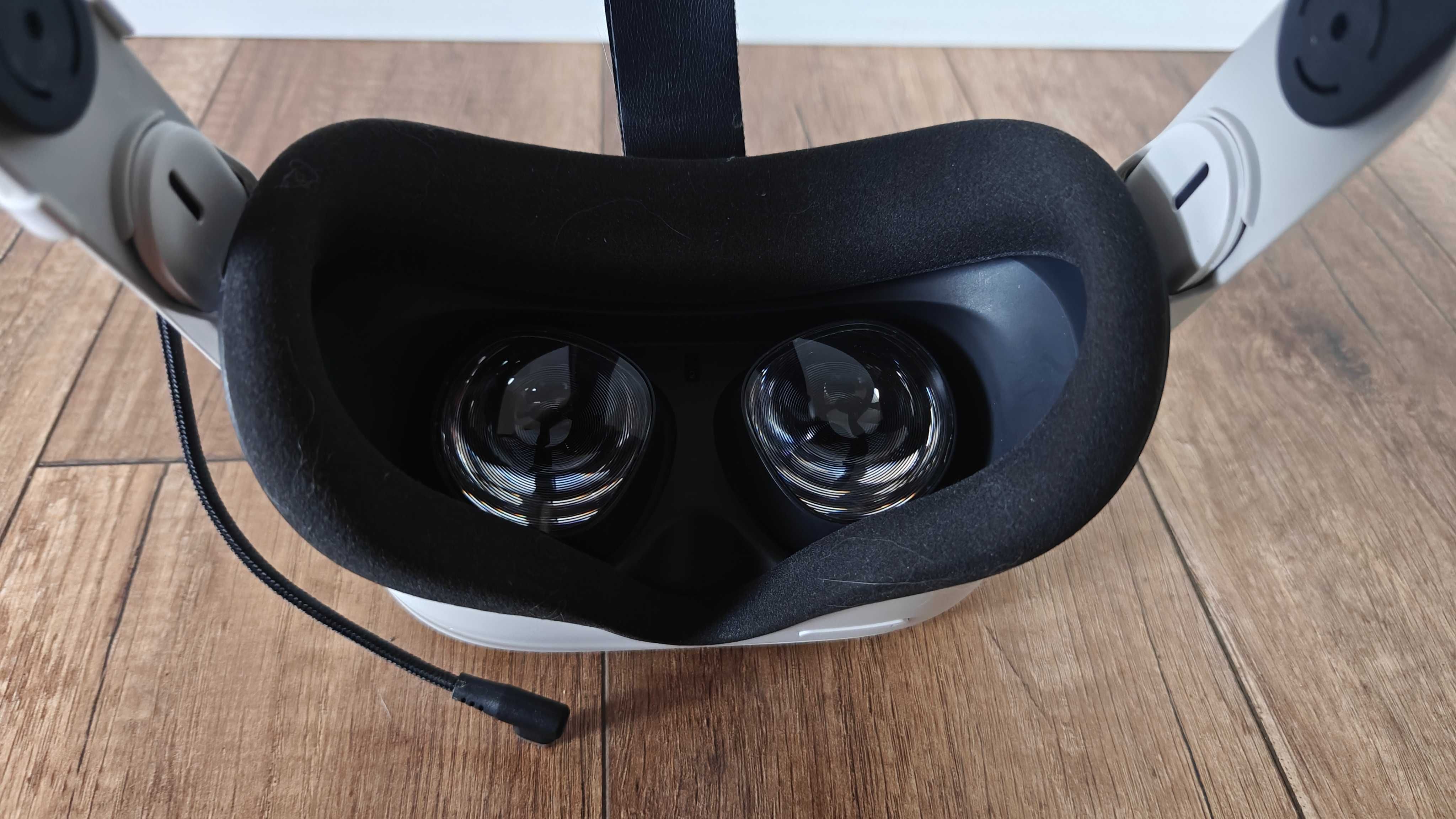 Google VR Meta Quest 2 + BOBOVR M1 Plus (Bateria) + Kabel USB C
