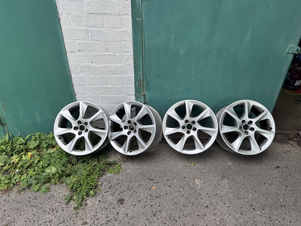 Диски Audi r 17 5*100