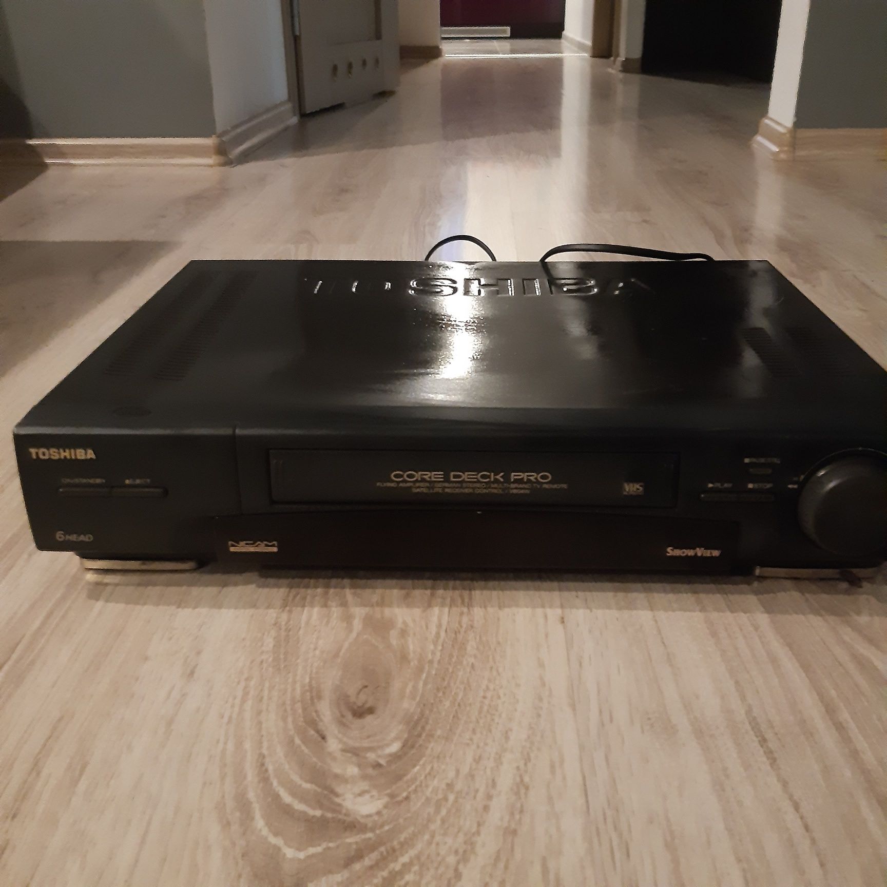 Telewizor Samsung 29' plus magnetowid Toshiba