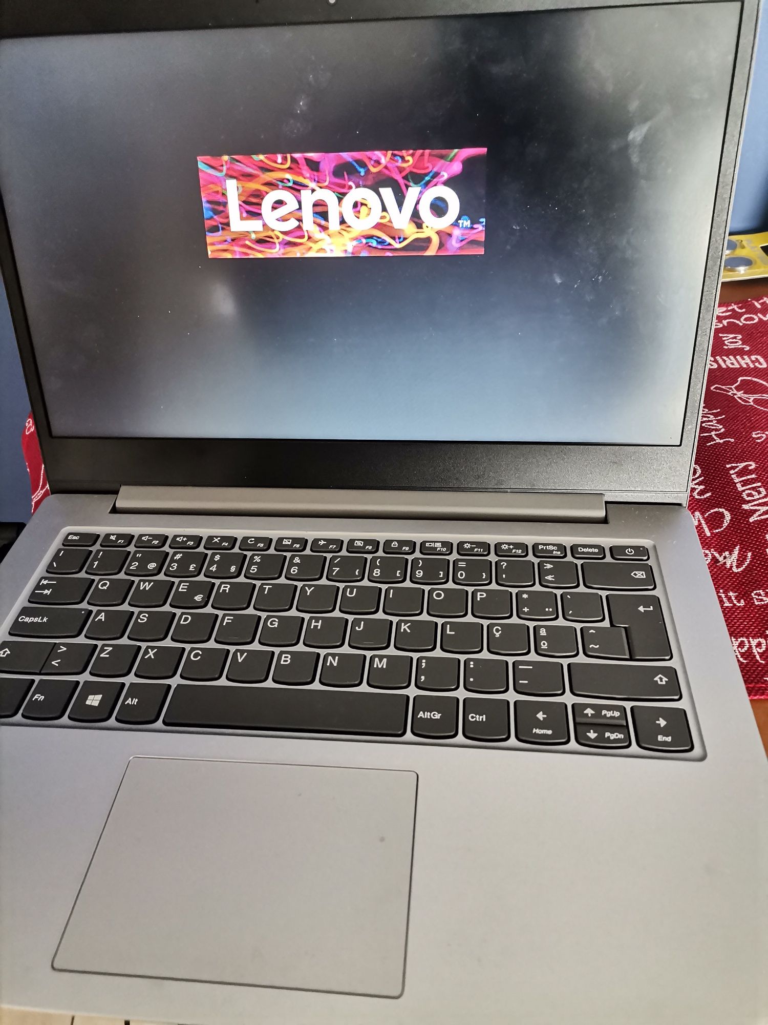 PC portátil lenovo