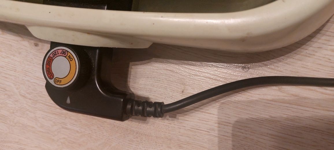 Patelnia elektryczna 33cm ×33cm