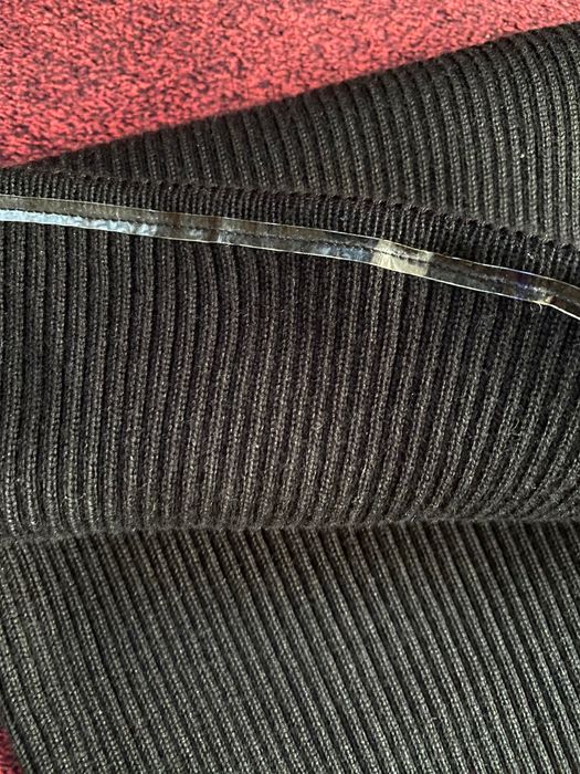 Топ з красивим вирізом