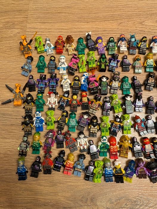 Figurki lego ninjago różne uniakty i nie tylko