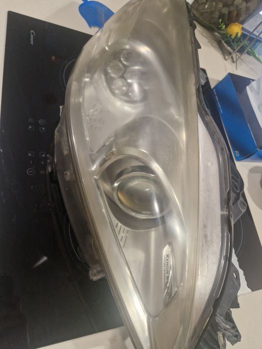 Farol Peugeot 508
