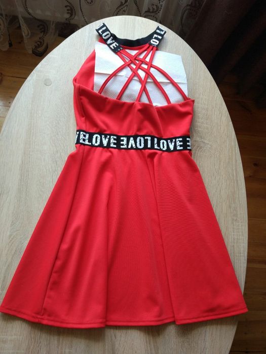 Літній сарафан, сукня