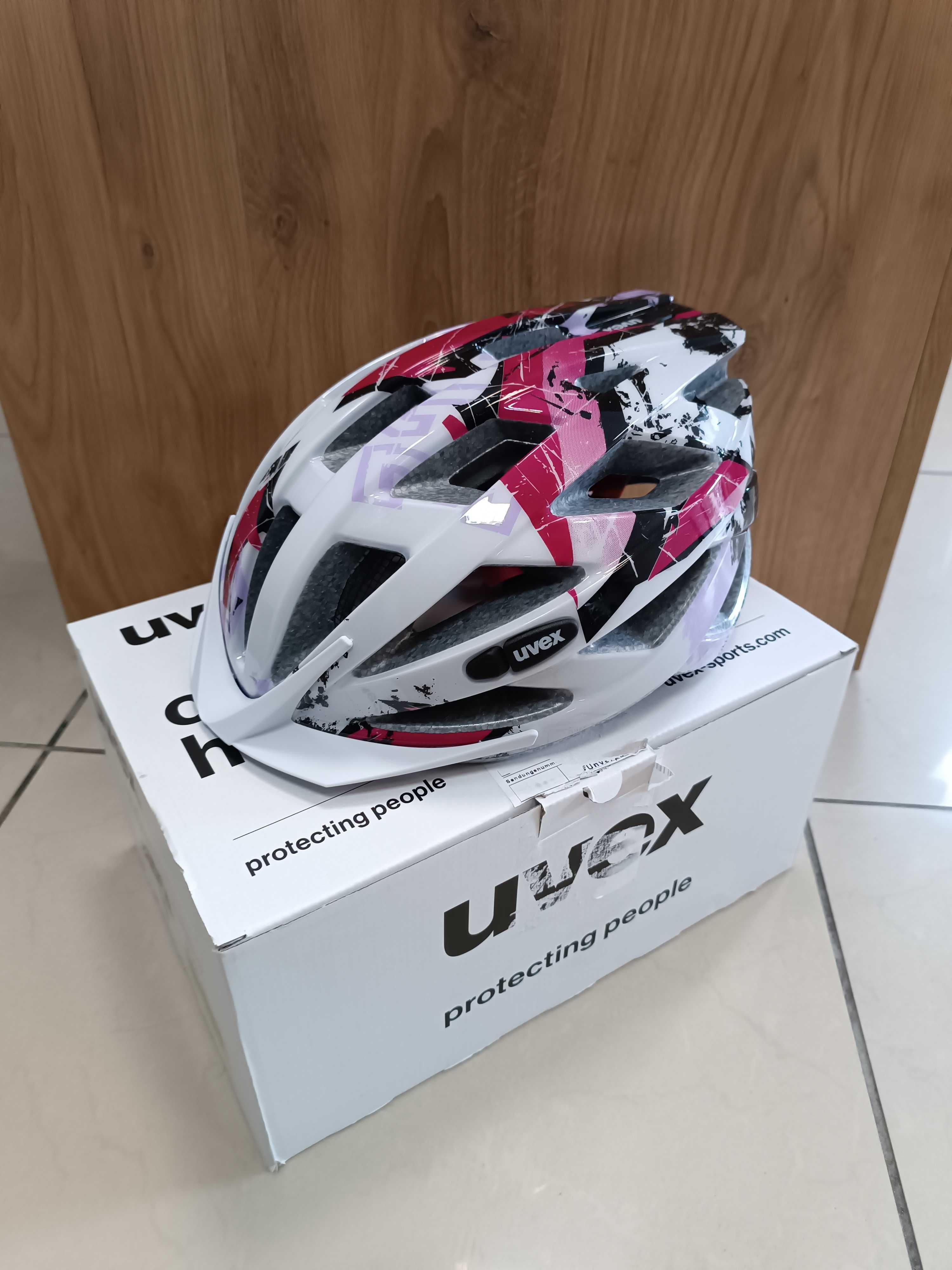 kask rowerowy marki UVEX