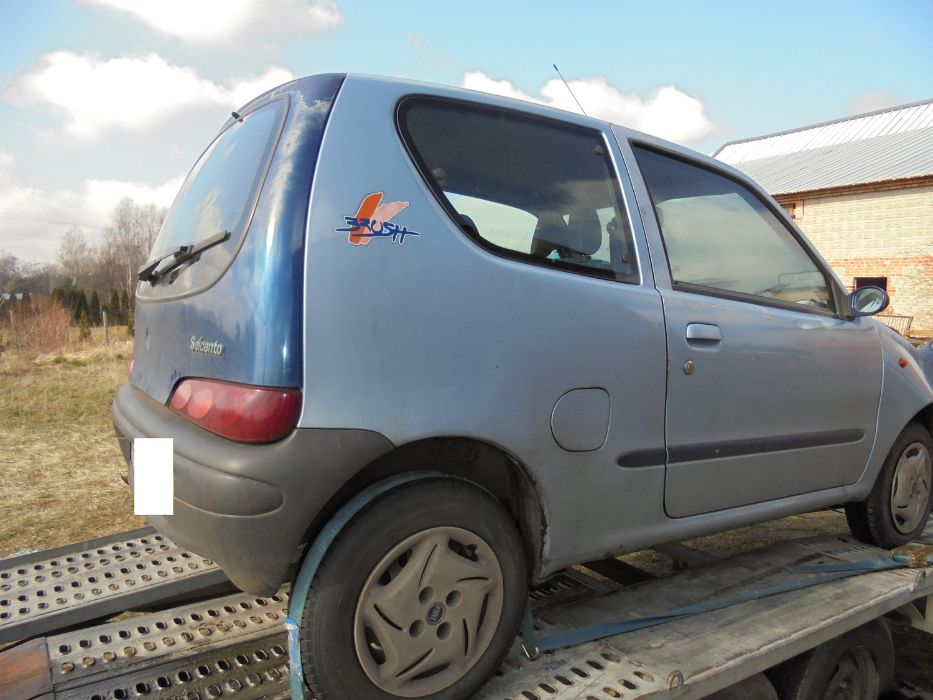 Fiat Seicento wersja brush 900 przeznaczony na części
