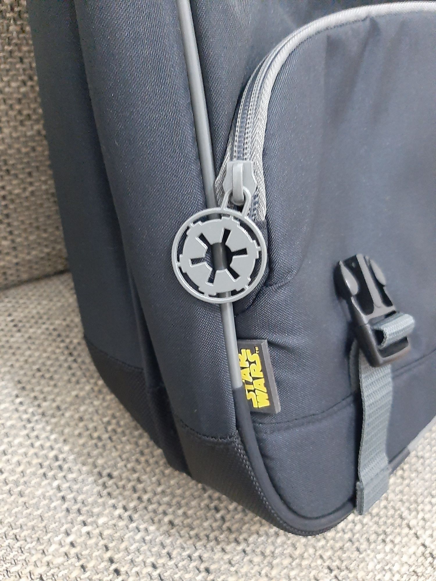 Mochila Samsonite nova