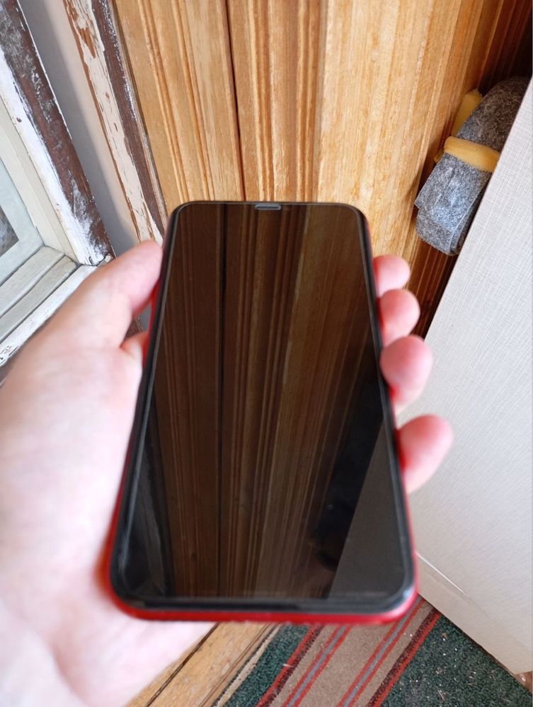 Iphone 11 64 RED