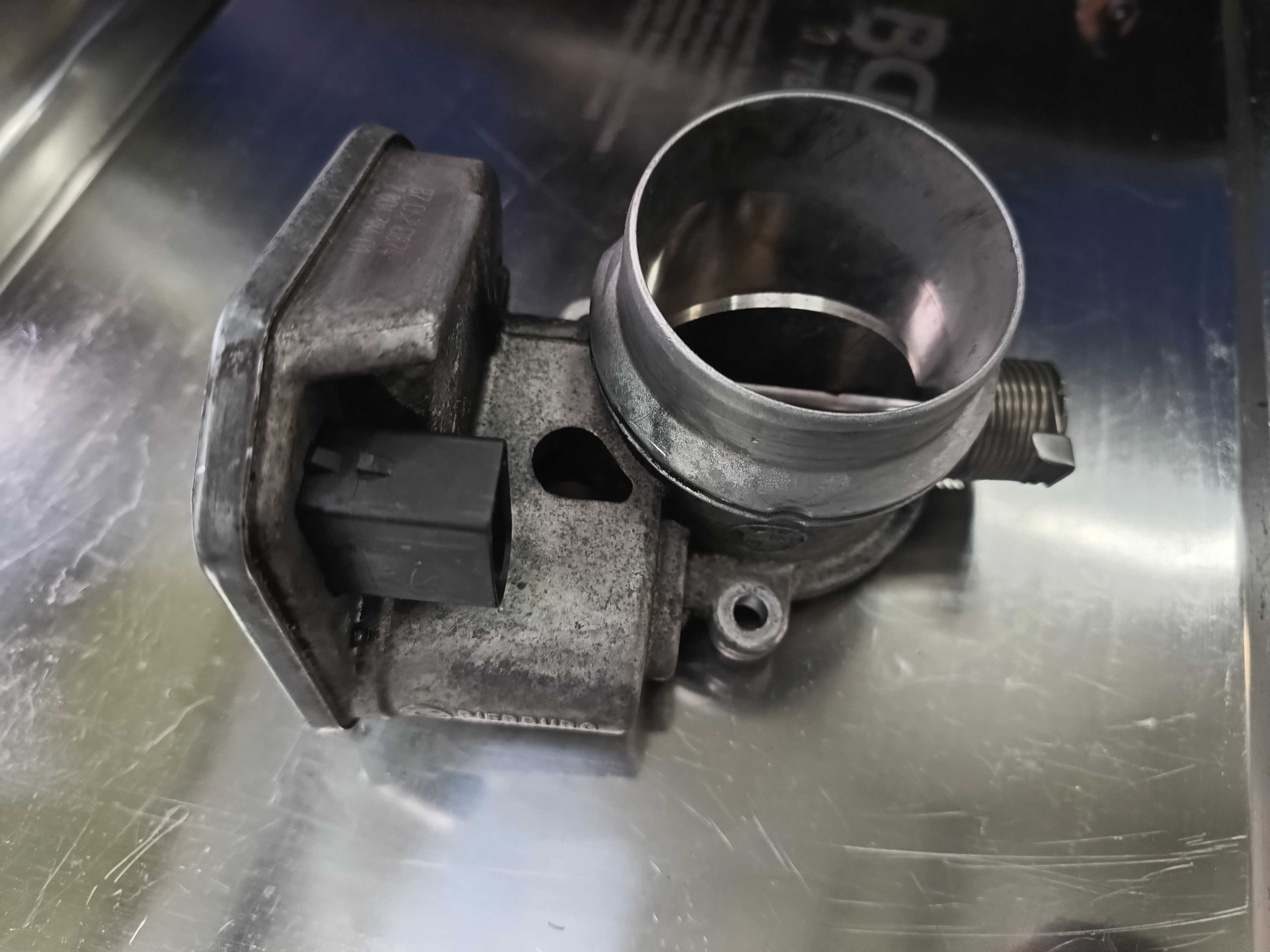 BMW E87 E60 E90 X3 X5 2.0D M47 3.0D M57 Przepustnica