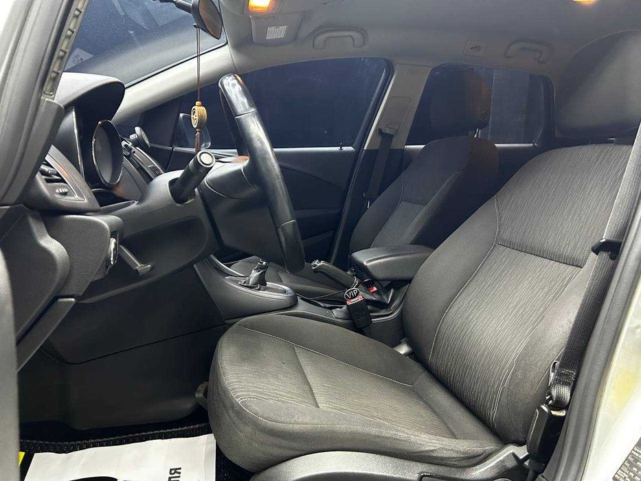 Opel Astra Sports Tourer 2013