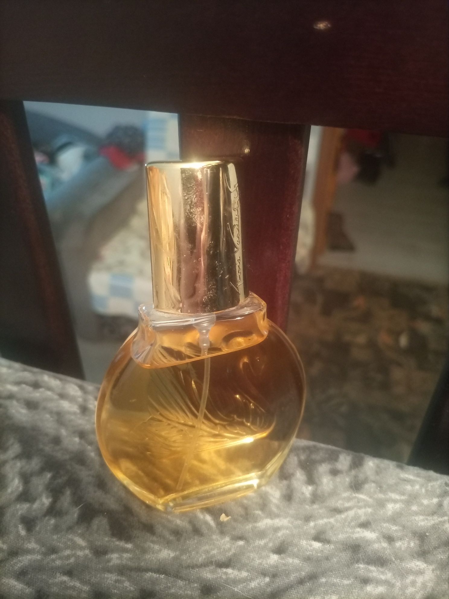 Духи Gloria Vanderbilt Classic бу ,торг