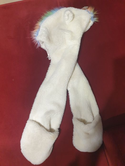 Czapka jednorożec z kieszonkami na rączki  140