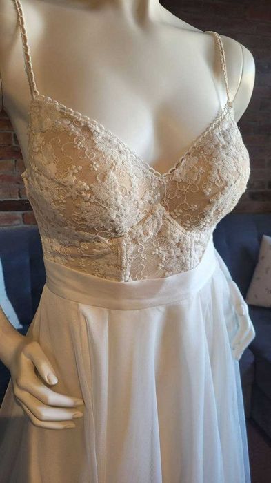 Suknia ślubna dwuczęściowa