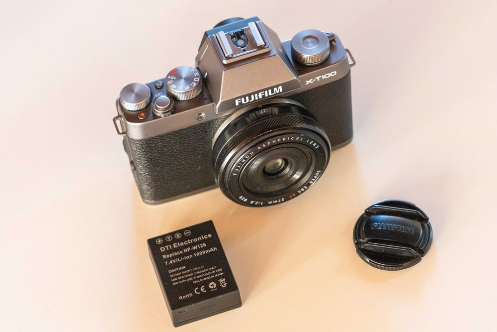 Fujifilm XT100 + Lente Fujinon XF 27mm